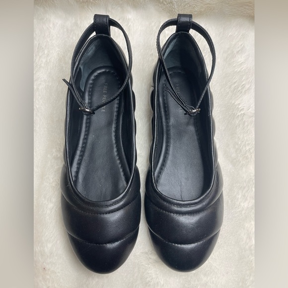 Free People Shoes - Free People On A Cloud Black Ballet Flats Sz 7